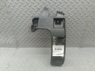 Крепеж бампера правый задний VOLVO S60 FS48 B4164T 30795055 1 ракурс