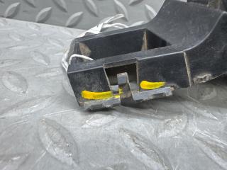 Крепеж бампера левый задний SUBARU LEVORG VM4 FB16ESZH9A 57707VA100 4 ракурс