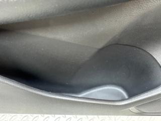 Обшивка дверей левая передняя HONDA FIT GK3 L13B VTEC 83550-T5A-J010 4 ракурс
