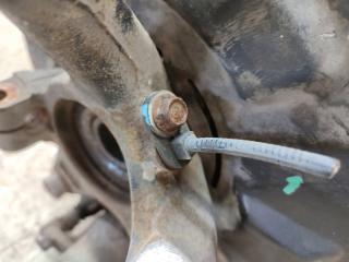 Ступица левая передняя SUBARU STELLA RN1 EN07 5 ракурс