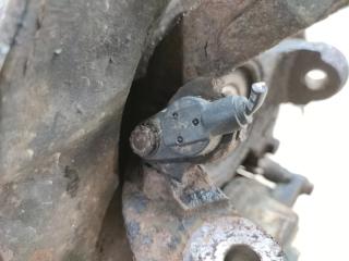 Ступица правая передняя HONDA STEPWGN RF3, RF4, RF5, RF6, RF7, RF8 K20A 5 ракурс