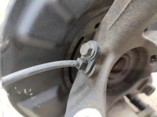 Ступица правая передняя SUBARU STELLA RN2 EN07 5 ракурс