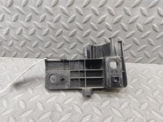 Крепеж бампера левый задний SUBARU FORESTER SK9 FB25 57707310 2 ракурс