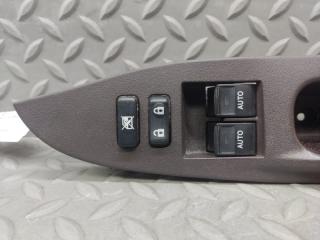 Блок упр. стеклоподьемниками правый передний TOYOTA IQ NGJ10 1NR-FE 84040-74010 2 ракурс
