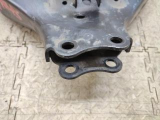 Рычаг правый передний NISSAN ATLAS F24 ZD30 5 ракурс Рычаг правый передний NISSAN ATLAS F24 ZD30 5 ракурс