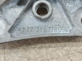 Кронштейн кпп BMW X1 E84 N46B20BD 22316778059 3 ракурс