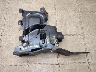 Подушка кабины правая NISSAN ATLAS F24 ZD30 1 ракурс Подушка кабины правая NISSAN ATLAS F24 ZD30 1 ракурс