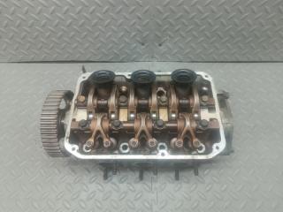 Головка блока цилиндров MITSUBISHI MINICAB U62T 3G83 2 ракурс