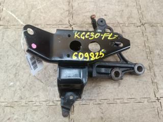 Подушка двигателя левая передняя TOYOTA PASSO KGC30 1KR-FE 1 ракурс