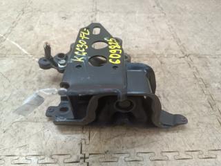 Подушка двигателя левая передняя TOYOTA PASSO KGC30 1KR-FE 2 ракурс