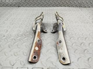 Петля капота SUZUKI WAGON R MH23S K6A 2 ракурс
