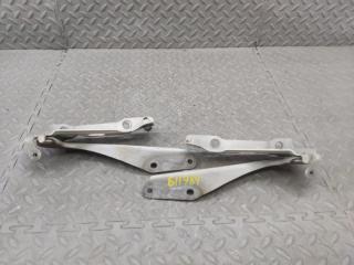 Петля капота SUBARU EXIGA YA4 EJ204 3 ракурс