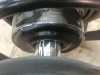 Стойка правая передняя MINI HATCH R56 N12B14AA F5688BA 4 ракурс