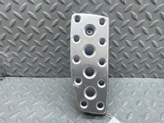 Накладка на педаль SUBARU LEVORG VM4 FB16ESZH9A 1 ракурс Накладка на педаль SUBARU LEVORG VM4 FB16ESZH9A 1 ракурс