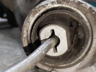 Балка подвески задняя VOLVO V70 SW61 B5244S 09492948 5 ракурс