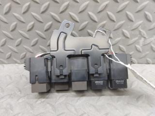 Блок реле SUBARU LEVORG VM4 FB16ESZH9A 2 ракурс