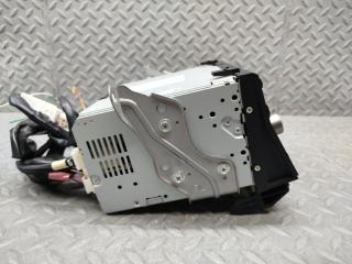 Магнитофон TOYOTA SAI AZK10 2AZ-FXE 86120-75210 3 ракурс