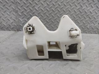 Крепеж бампера правый задний TOYOTA SAI AZK10 2AZ-FXE 52577-75010 1 ракурс