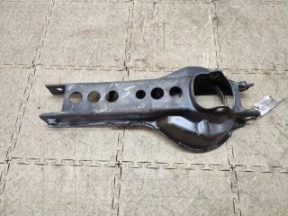 Фото запчасти рычаг задний правый VOLVO V70 2006 контрактная запчасть Запчасть рычаг задний правый VOLVO V70 2006