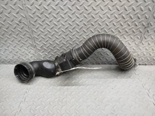 Патрубок интеркулера MERCEDES-BENZ C-CLASS W204 M271KE18ML (271.950) A2710901837 1 ракурс