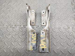 Петля капота SUBARU PLEO RA1 EN07 1 ракурс