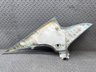 Накладка на стойку кузова правая задняя TOYOTA SAI AZK10 2AZ-FXE 62471-75010 4 ракурс Накладка на стойку кузова правая задняя TOYOTA SAI AZK10 2AZ-FXE 62471-75010 4 ракурс
