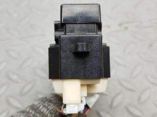 Блок упр. стеклоподьемниками правый передний TOYOTA BB QNC21 84820-B1050 5 ракурс
