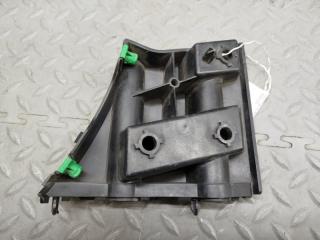 Крепеж бампера правый передний VOLVO V40 MV B5204T 31395102 2 ракурс
