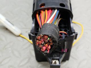 Блок предохранителей VOLKSWAGEN BEETLE 5C1 CBZ 5C2970126D 3 ракурс