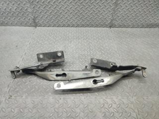 Петля капота VOLVO S60 FS48 B4164T 3 ракурс