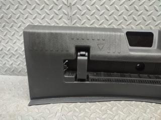 Накладка замка багажника VOLKSWAGEN BEETLE 5C1 CBZ 5C5863459B 2 ракурс