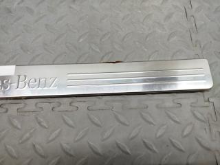 Накладка на порог правая передняя MERCEDES-BENZ C-CLASS W204 M271KE18ML (271.950) A2046800135 3 ракурс
