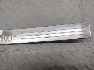 Накладка на порог левая передняя MERCEDES-BENZ C-CLASS W204 M271KE18ML (271.950) A2046800135 3 ракурс