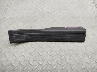 Ручка ручника правая задняя MERCEDES-BENZ C-CLASS W204 M271KE18ML (271.950) A2046860236 1 ракурс