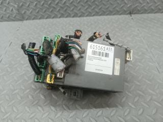 Блок предохранителей HONDA STREAM RN8 R20A 52636LQ 5 ракурс