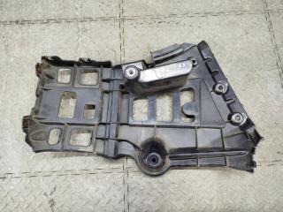 Крепеж бампера правый задний BMW X1 E84 N46B20BD 51122991780 2 ракурс