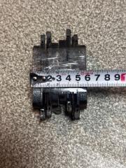 Фото запчасти тормозные колодки заднее TOYOTA PRIUS контрактная запчасть Запчасть тормозные колодки заднее TOYOTA PRIUS