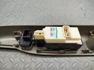 Блок упр. стеклоподьемниками правый передний DAIHATSU ATRAI S321G KF-DET 84820-B5050 4 ракурс