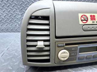 Консоль магнитофона NISSAN MARCH BNK12 CR14DE 68260AX000 2 ракурс