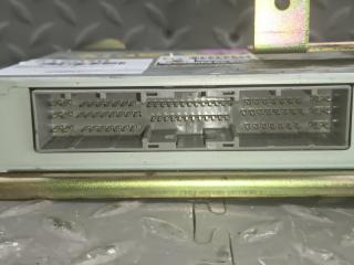 Блок управления efi NISSAN BLUEBIRD QU14 QG18DE MEC11-019 3 ракурс