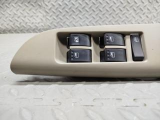 Блок упр. стеклоподьемниками правый передний TOYOTA PASSO SETTE M502E 3SZ-VE 74231-B1060 2 ракурс