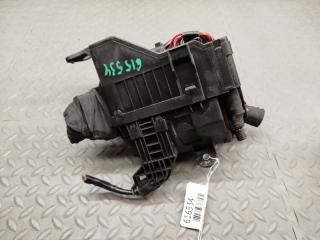 Блок предохранителей TOYOTA YARIS MXPH10 M15A-FXE 4 ракурс