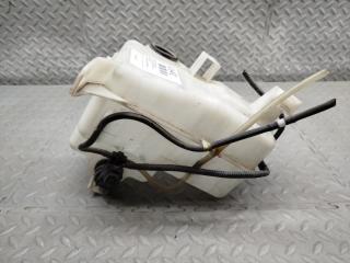 Бачок стеклоомывателя TOYOTA ESQUIRE ZWR80 2ZR-FXE 860142-813 3 ракурс