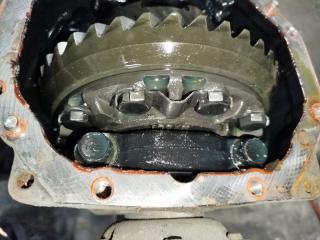 Балка подвески задняя TOYOTA ALTEZZA SXE10 3S-GE 3 ракурс Балка подвески задняя TOYOTA ALTEZZA SXE10 3S-GE 3 ракурс