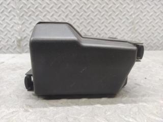 Блок предохранителей TOYOTA TANK M900A 1KR-FE 82661-B1460 5 ракурс