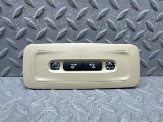 Плафон TOYOTA CROWN AZSH20 A25A 1 ракурс Плафон TOYOTA CROWN AZSH20 A25A 1 ракурс