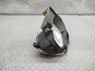 Туманка левая передняя TOYOTA VOXY AZR60 1AZ-FSE 42-34 2 ракурс