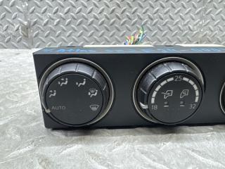 Климат-контроль NISSAN ATLAS SZ2F24 27510 MA000 3 ракурс Климат-контроль NISSAN ATLAS SZ2F24 27510 MA000 3 ракурс