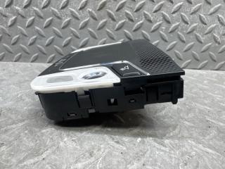 Плафон передний HONDA VEZEL RU4 3 ракурс Плафон передний HONDA VEZEL RU4 3 ракурс
