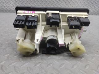 Климат-контроль LAND ROVER FREELANDER L314 25K4FN64 532919813A 3 ракурс Климат-контроль LAND ROVER FREELANDER L314 25K4FN64 532919813A 3 ракурс